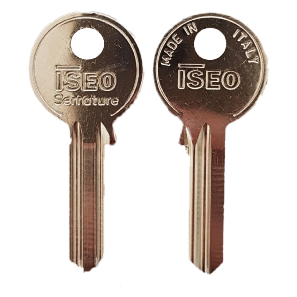 Chiave ottone nichelato ‘020159’ lunghezza 24,3 mm – 5 spine Iseo