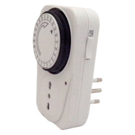 Presa temporizzata 'giornaliera' spina + presa 10/16a Proxe