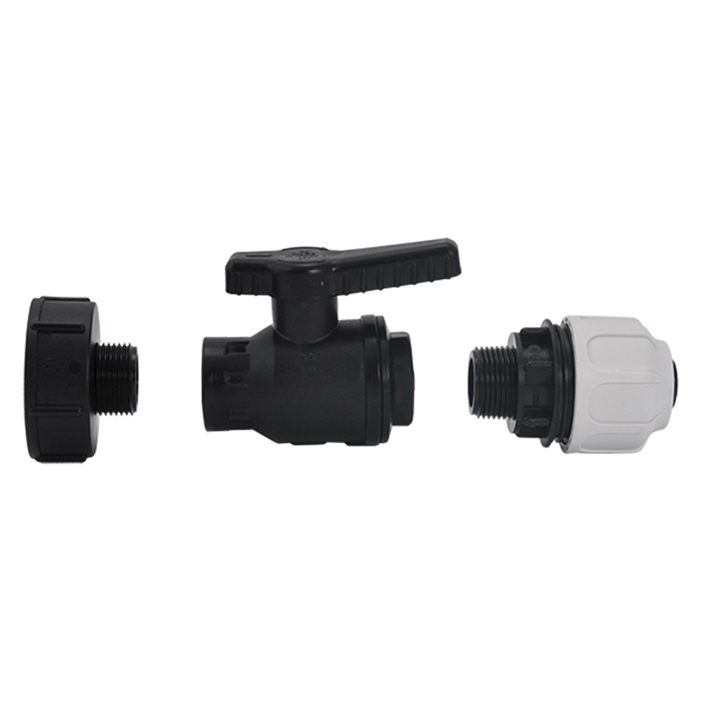 Raccordi per cisterna in kit 1 m  x   1 x  25 Bucchi